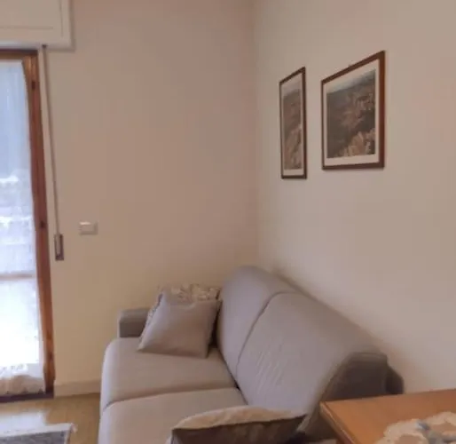 La Piccola Casa Dei Nonni Apartman *